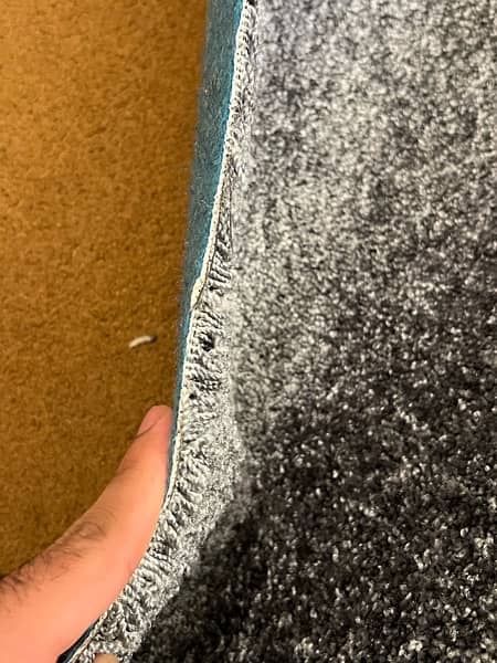 Carpet for sale Size 11x12ft 1