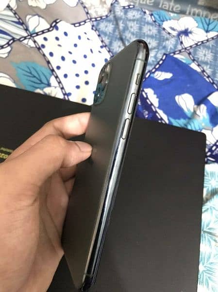 Iphone 11 pro 64gb non pta 2