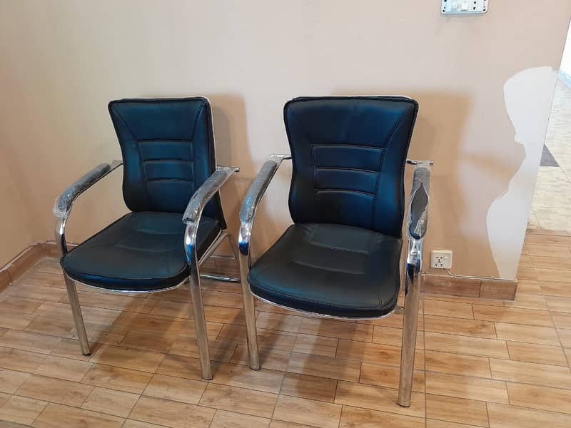OFFICE CHAIRS AND TABLES 4