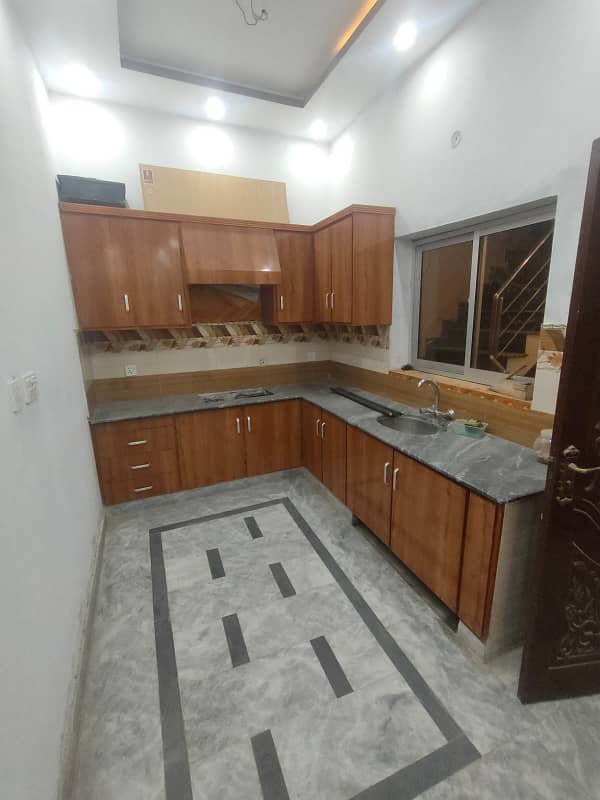 5 Marla Double Storey House For Sale In Chaman Park Very Near To Canal Road Beautiful Location 3