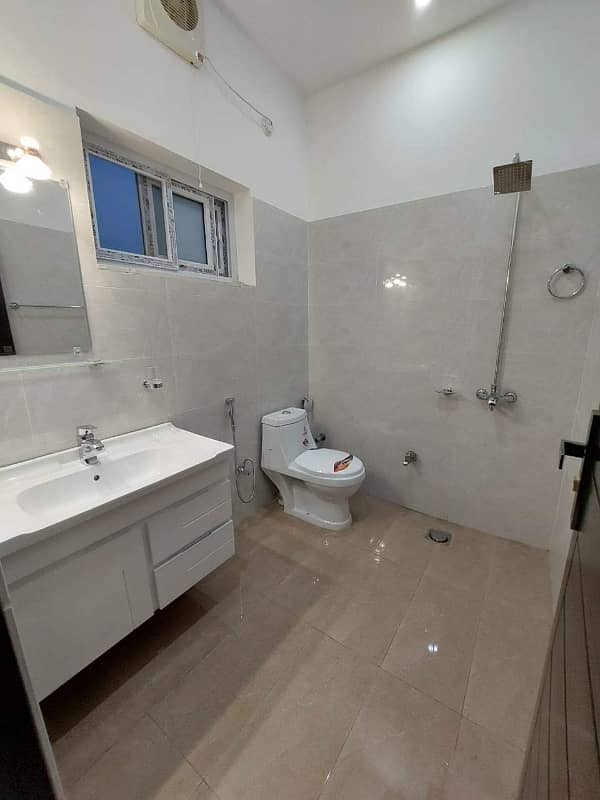 E11 Three Bedrooms Fully Luxurious Furnished Apartment Available For Rent 11