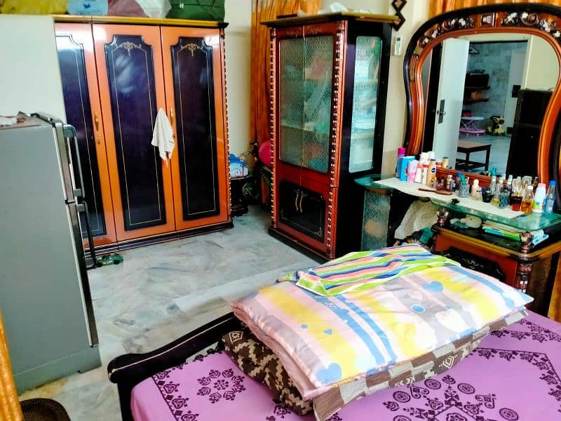 pent house flat for sale in gurumander 10