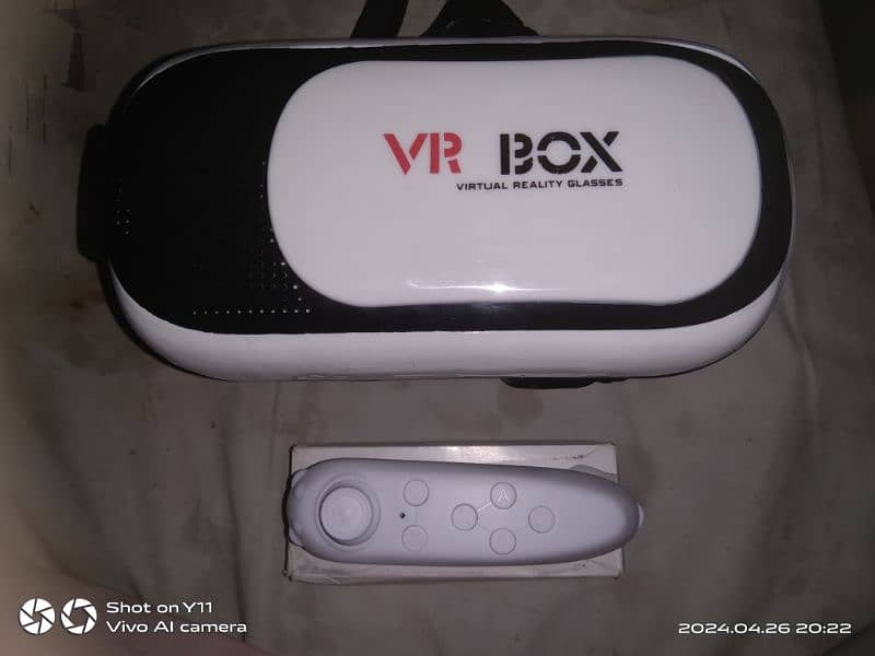 vr box 10 by 10 new condition not use 1