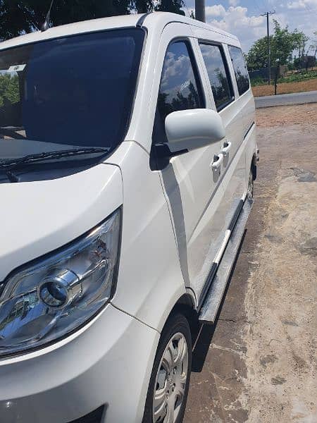 Chagan plus 7 seater in 10/10 condition available 9