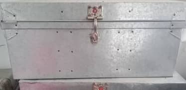 New Metal made Storage organizer sandooq available