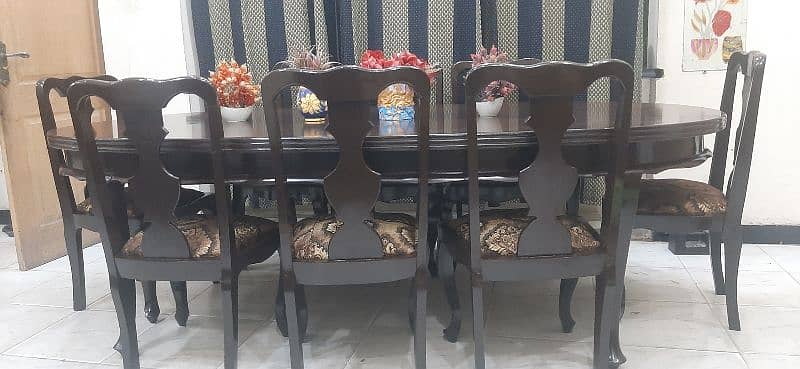 heavy wooden dinning with 8solid chairs excellent condition like new 3