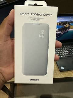 Smart LED View Cover Galaxy S22+ Plus Box Pack