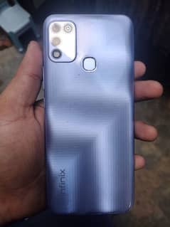 Infinix Hot 10 Play 3gb ram 32gb memory Box Available 10/10 condition