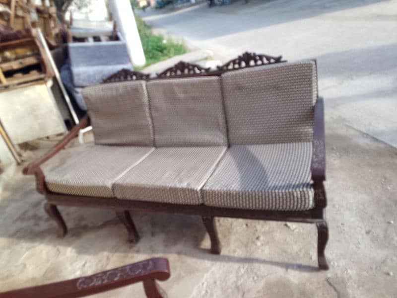 soft seat for sale good condition 10 10 contact number 03165748293. 2