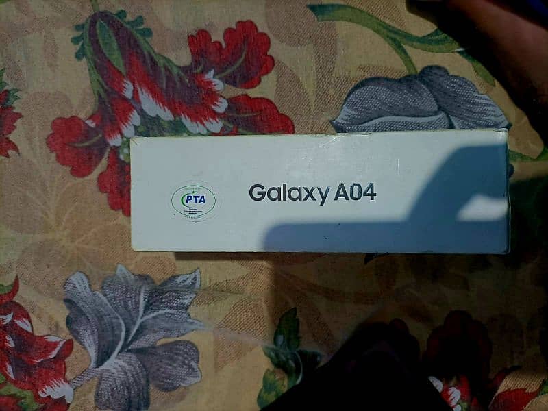 Samsung Galaxy A04 - Black Shining 8