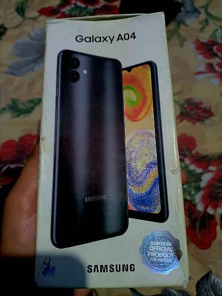 Samsung Galaxy A04 - Black Shining 9