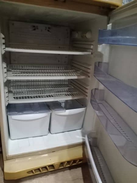Full size Used Freezer. Condition7/10 . Upper portion ok. 4
