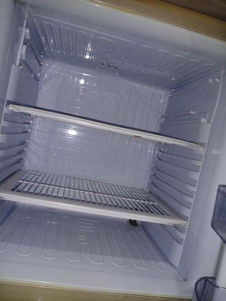 Full size Used Freezer. Condition7/10 . Upper portion ok. 5