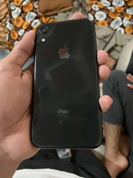 iphone xr totally genuine no anything change 1
