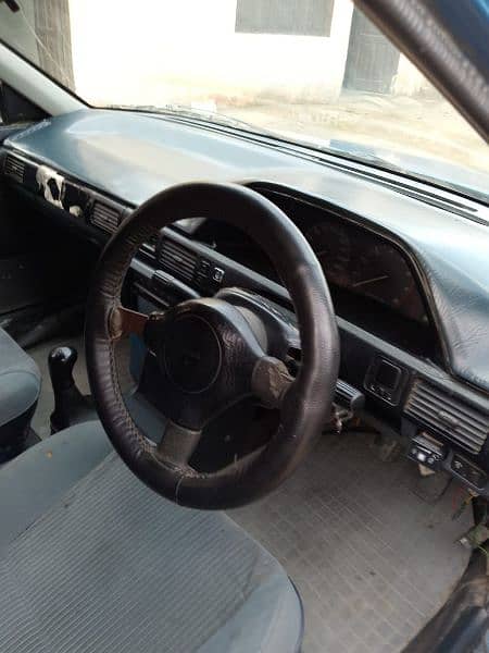 Mazda 323 in good condition 4