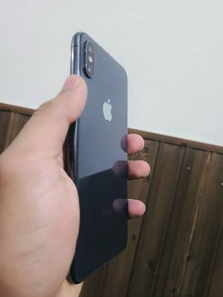 Iphone XS Max ( Pta Approved ) 3