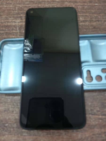 Oppo A54 4/128 GB 1 year use Box and original charger 3