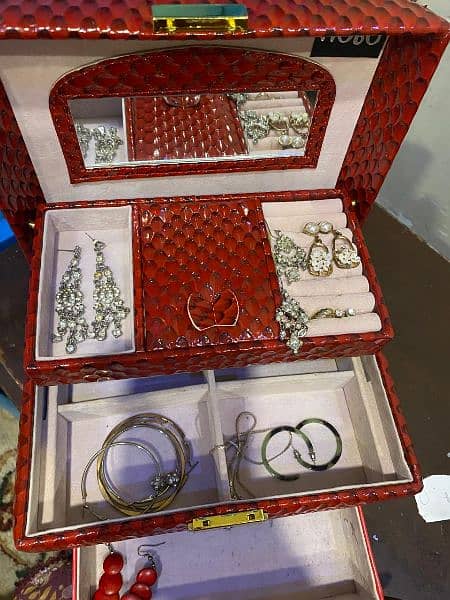 jewellery box /fashion/ fancy/ dabba/  safebox/red 1