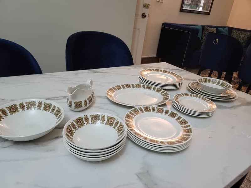 Antique (1928) Ridgway Ironstone 6 person dinner set made in England 13