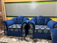 5 seater sofa Set . . brand new condition. . only 2 month use