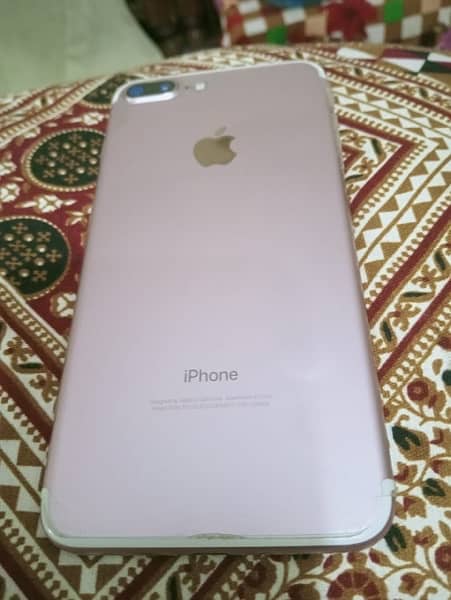 iphone 7 plus /128gb /B/H :100% mint condition 10/9 3
