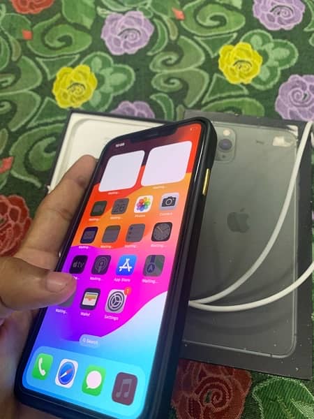 IPhone 11 Pro Max waterpack pta approved 1