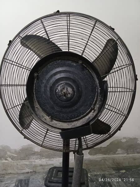 GFC Mist Fan Very Good Water Throwing Fan All Original 10/9 Condition 1