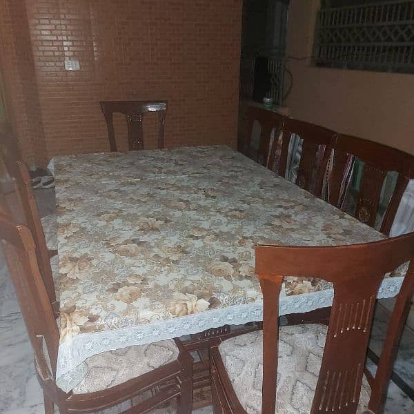 Dining table large size 6