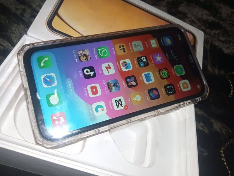 iphone xr non pta with box 2