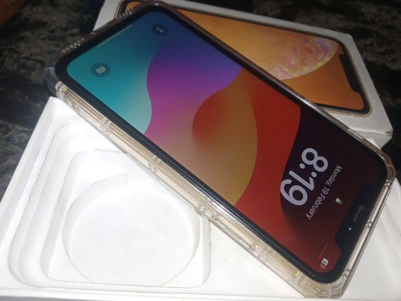 iphone xr non pta with box 3