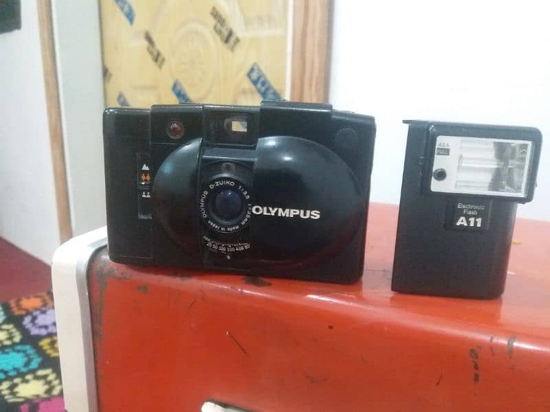 olumpus XA2 camera  made in Japan. 1