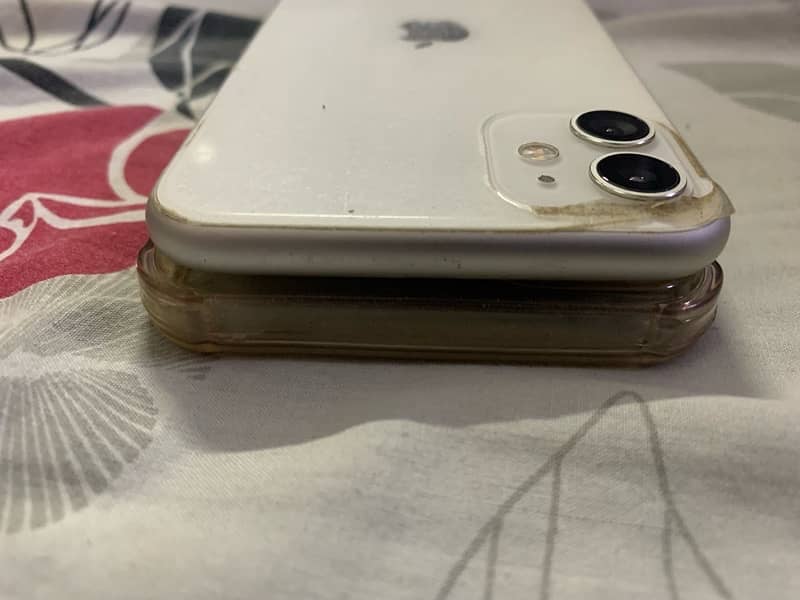iPhone 11 128gb PTA APPROVED 8
