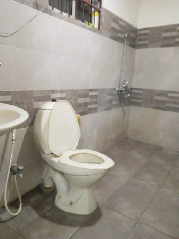 10 Marla Double Storey House For Sale In C Block Faisal Town Lahore 17