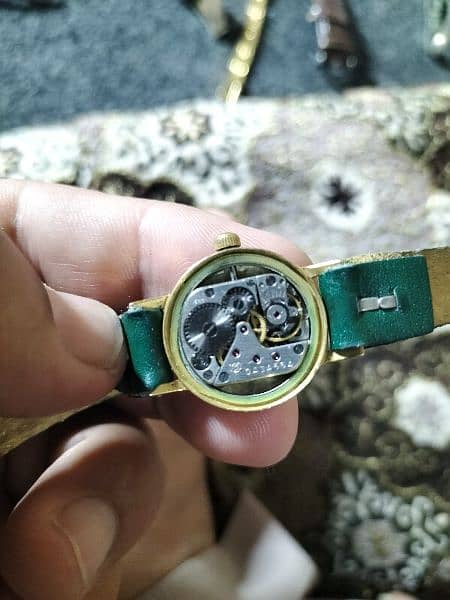 antique watches available 3