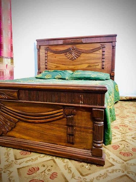 queen bed for sale 2