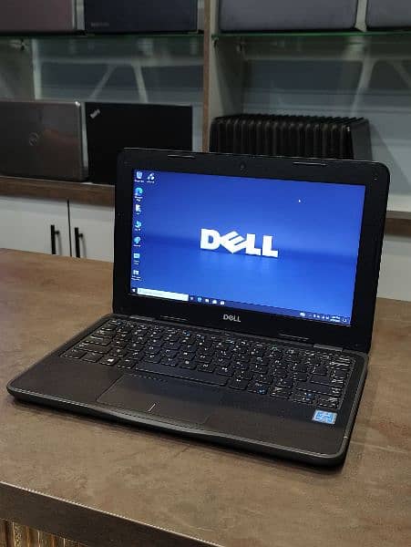 Dell Laptop Latitude 3190 2