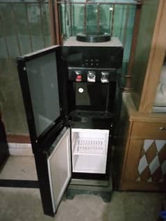 water dispenser selling 0