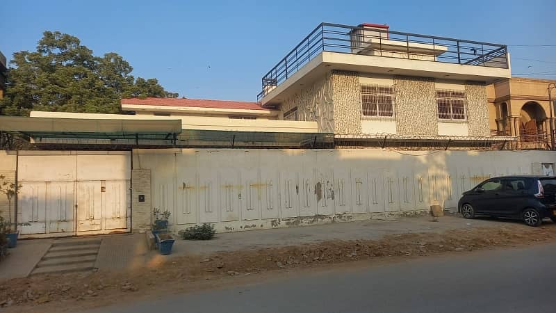 Commercial House For Rent Gulshan-E-Iqbal Block-7 1