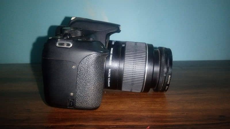 Canon EOS REBEL T5 1200D with the entire set 5