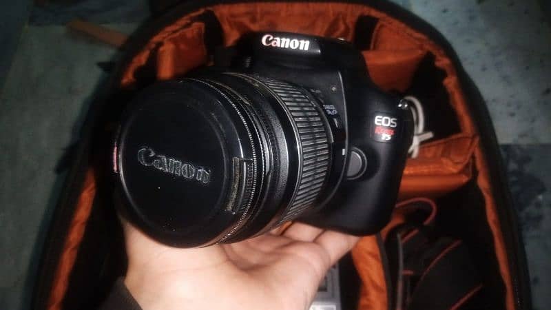 Canon EOS REBEL T5 1200D with the entire set 7