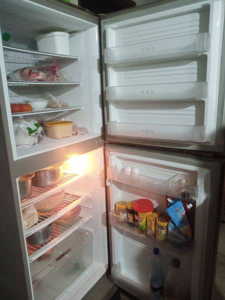 Refrigerator | Large Size | Condition 9/10 1