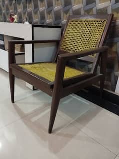 4 dinning chairs for sale pure wood 0