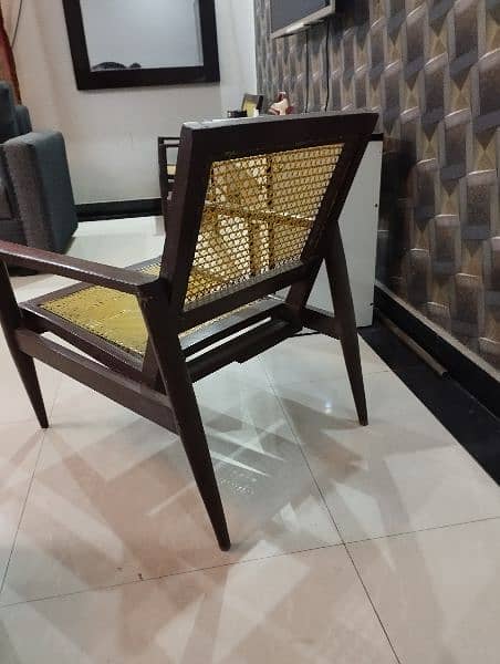 4 dinning chairs for sale pure wood 2