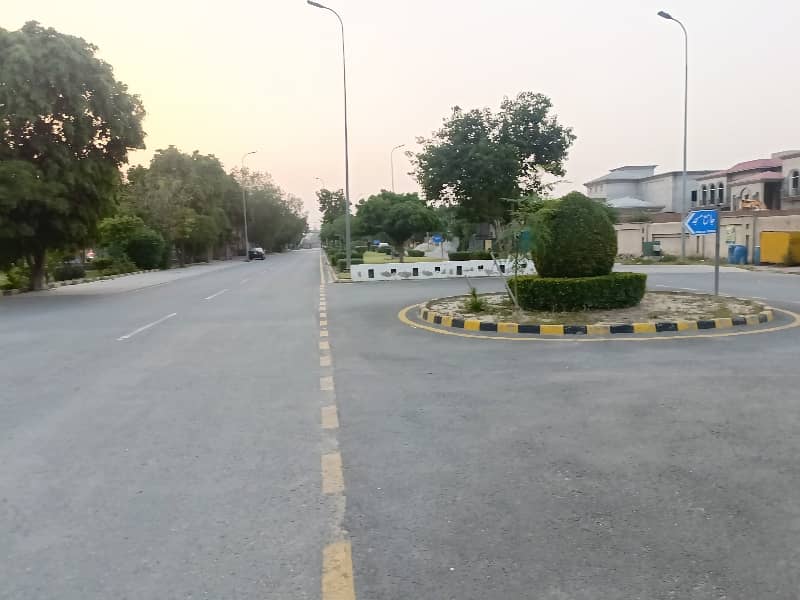 11 Marla plot available for sale in Premium block Abdullah Gardens Canal Road fsd 6