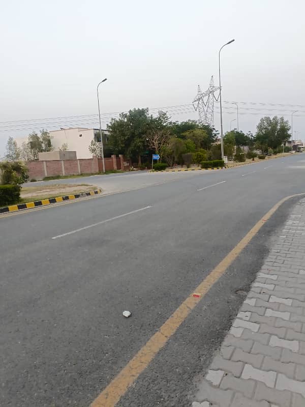 11 Marla plot available for sale in Premium block Abdullah Gardens Canal Road fsd 12