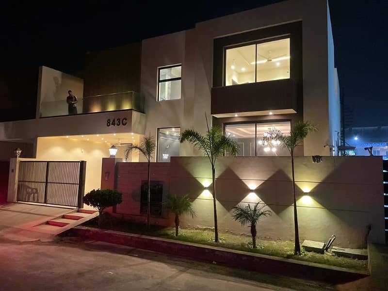 10 Marla Brand New Vvip Luxury House Available For Sale In Ayesha Block Abdullah Garden Canal Road Fsd 5