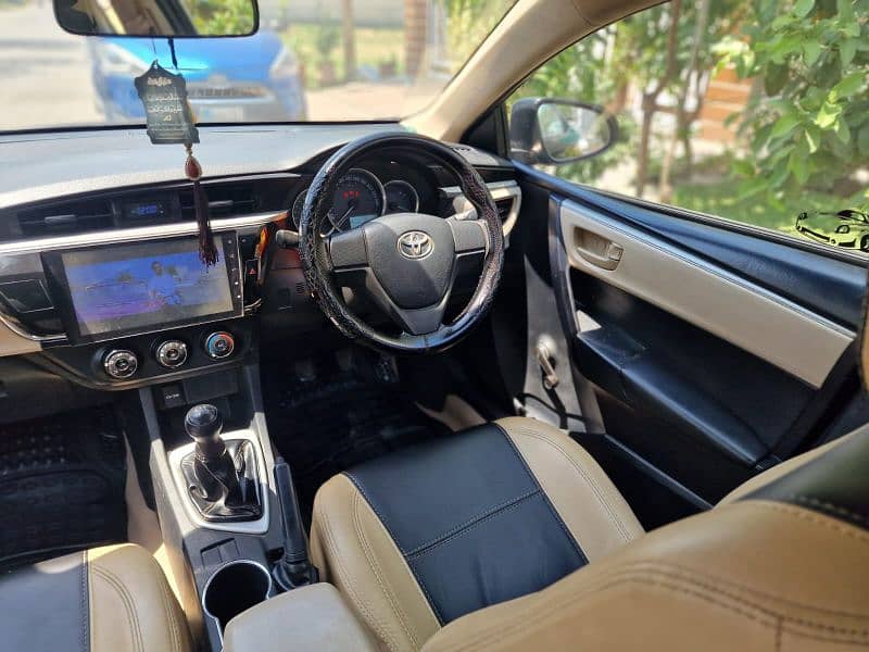 Toyota Corolla XLi 2017 total genuine 5