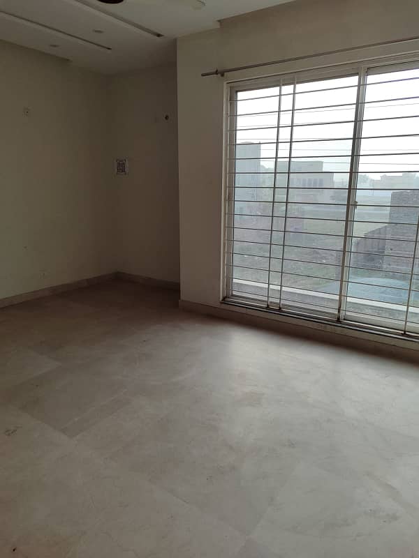 1 Kanaln Upper Portion Is For Rent In AWT Phase 2 Block D 1