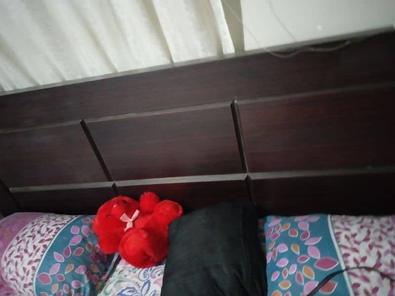 with sofam . . . bed is good condition only 6 months used 2