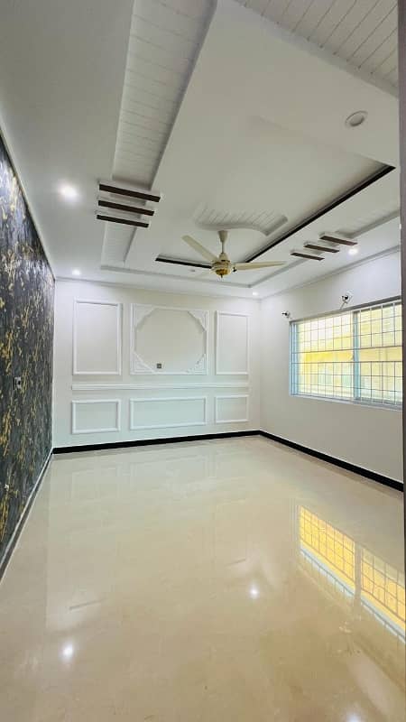 1 Kanal Double Story Double Unit House Available For Sale In Gulshan Abad. 11